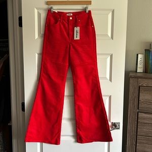 NWT Wrangler Wanderer 622 Red Corduroy Pants